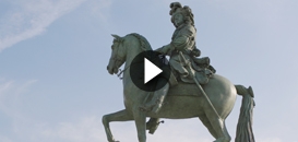 the equestrian statue of Louis XIV