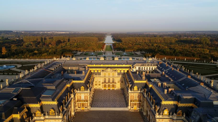Vue aérienne du château de Versailles