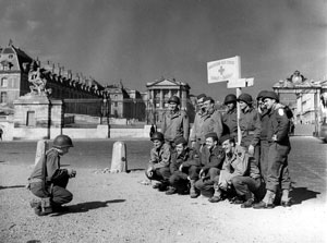 Soldats américains prenant la pose